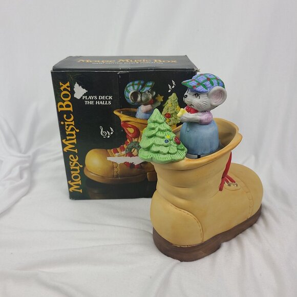 Jasco Mouse Music Box Plays Deck the Halls Hand Painted Tested WORKS - Picture 1 of 16
